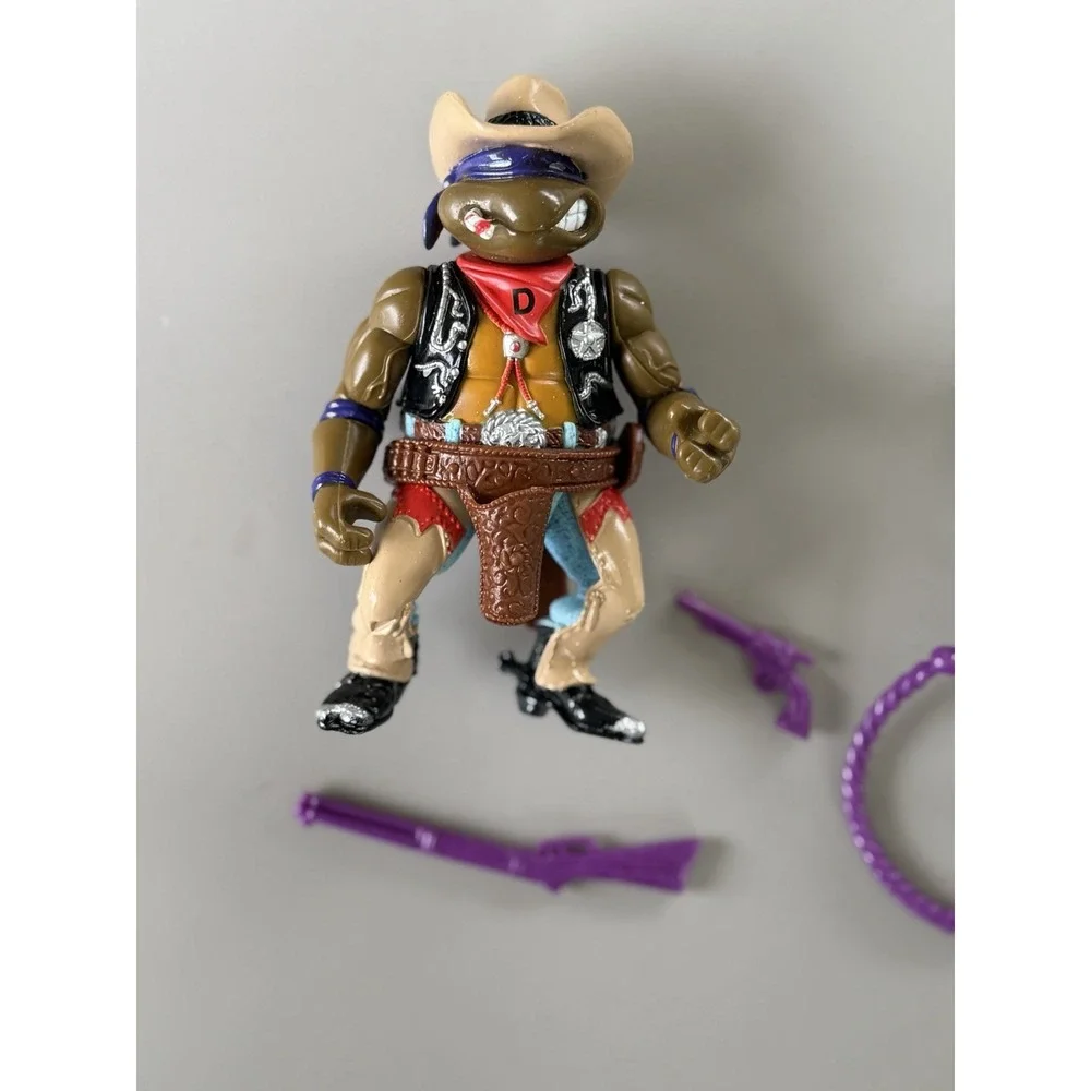 1992 TMNT Teenage Mutant Ninja Turtles Crazy Cowboy Don & 3 Accessories